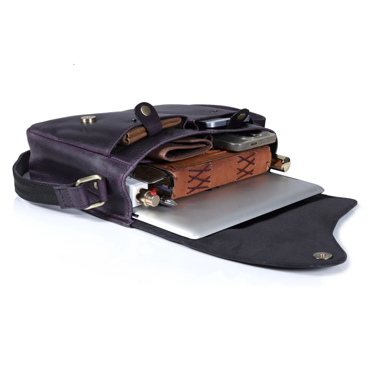 Veru Full Grain Leather Crossbody Bag