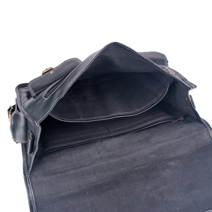 The Retro Black + FREE Toiletry Bag